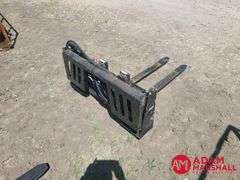 Unused 2024 AGROTK 48IN Pallet Forks w/ Hydraulic Adjustment