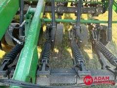 2003  John Deere  1590   No-Till Grain Drill - 20FT