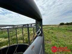 Behlen   MFG  Haysmart Bale Feeder