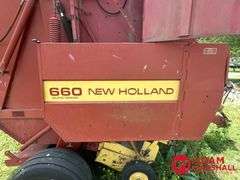 New Holland  660  Round Baler