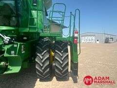 2016  John Deere  S680  Combine