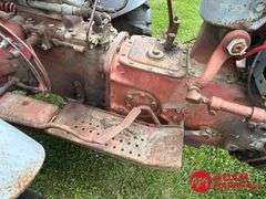 1956  Ford  960  Tractor - Gasoline