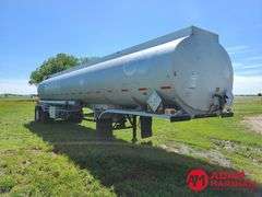 1980  Fruehauf  Aluminum Fuel  Semi Trailer - 9,200 Gallon