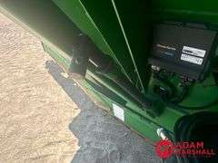2014  Brent  1396  Grain Cart