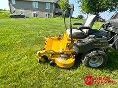 2016  Hustler  Raptor  Flip-Up Zero Turn Lawn Mower - 48IN