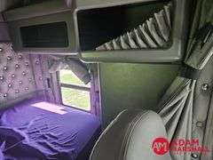 2022  Kenworth  W900  Semi Truck