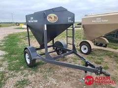 2025  Unused Industrias America  2200  Portable Bulk Feed Bin