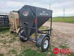 2025  Unused Industrias America  2200  Portable Bulk Feed Bin
