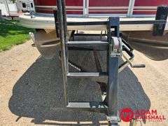 2014  Sun Tracker  Party Barge 20DLX  Pontoon - 20FT