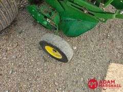 2013  John Deere  569  Round Baler