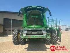 2016  John Deere  S680  Combine