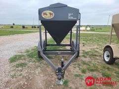 2025  Unused Industrias America  2200  Portable Bulk Feed Bin