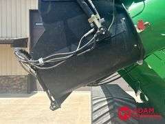 2014  Brent  1396  Grain Cart