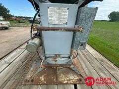 1994  GMC  3500  Sierra HD Ladder Truck - 52FT