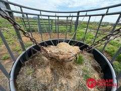 Behlen  MFG  Haysmart Bale Feeder