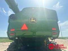 2016  John Deere  S680  Combine