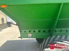 2014  Brent  1396  Grain Cart