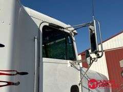 1996  Freightliner  FLD 120  Semi Truck