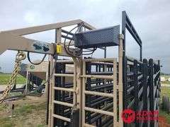 2025  Unused  C2012  Portable Corral