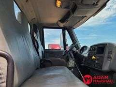 2006  International  4400  Boom Bucket Truck
