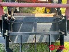 1964  Farmall  706  Tractor w/ Loader & Blade - Diesel