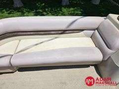 2014  Sun Tracker  Party Barge 20DLX  Pontoon - 20FT