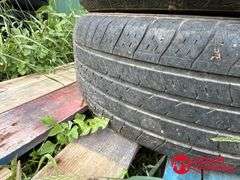 (4) USED Nexen, Neriz Tires - 235/60R18
