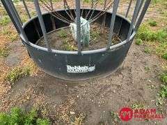 Behlen   MFG  Haysmart Bale Feeder