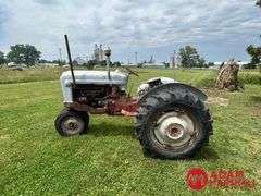 1956  Ford  960  Tractor - Gasoline