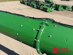 2017 John Deere S680 Combine