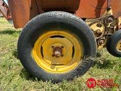 New Holland  268  Square Baler