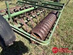 John Deere  Roller Packer