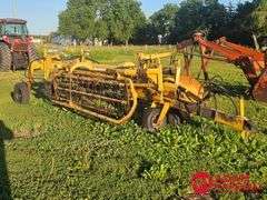 Vermeer  R-23  Twin Rake