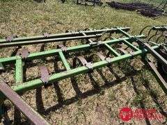 John Deere  Spring Tooth Chisel Plow