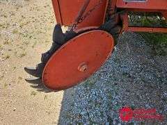 Hesston  550  Baler