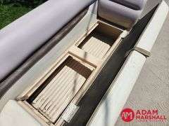 2014  Sun Tracker  Party Barge 20DLX  Pontoon - 20FT