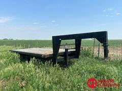 1981  Blair  Gooseneck Flat Bed Trailer - 25FT