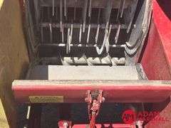 1986  New Holland  355  Grinder Mixer
