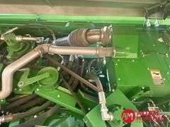 2016  John Deere  S680  Combine