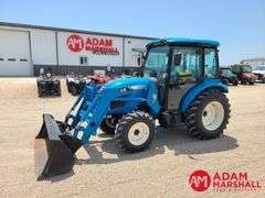 LS  XR4046  MFWD Utility Tractor w/Loader