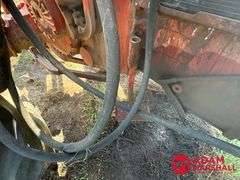 1964  Farmall  706  Tractor w/ Loader & Blade - Diesel