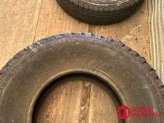 (1) NEW Kumho, Road Venture Tire - AT, 31x10.50R15LT
