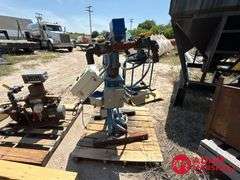 1 1/2 Inch Cast Banjo Pump