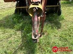 New Holland  660  Round Baler