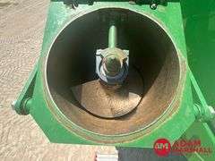 2014  Brent  1396  Grain Cart