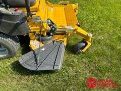 2016  Hustler  Raptor  Flip-Up Zero Turn Lawn Mower - 48IN