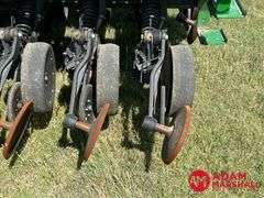 2003  John Deere  1590   No-Till Grain Drill - 20FT