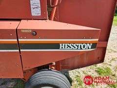 Hesston  550  Baler