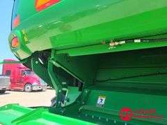 2016  John Deere   S660  Combine - 4WD