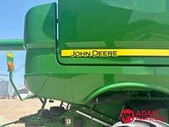 2016  John Deere  S680  Combine
